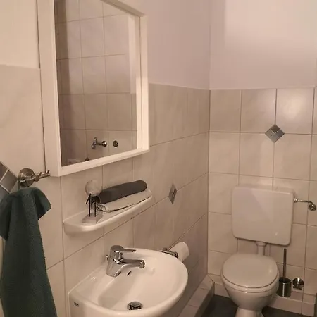 Fuer Grosse Familien Im Haus Akunak בוסום